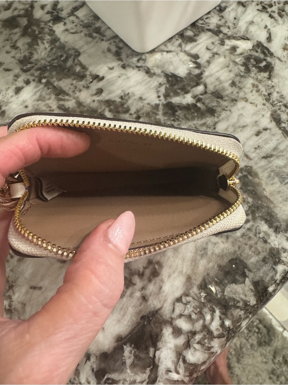 Coach Signature Zip Card Case in Tan and Chalk - Picture 7 of 11